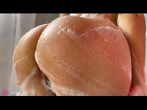 ❤️ Brunetė masturbuoja putytę su vibratoriumi iki intensyvaus orgazmo duše ❤ Porno video prie lt.xxxner.ru ❌️❤